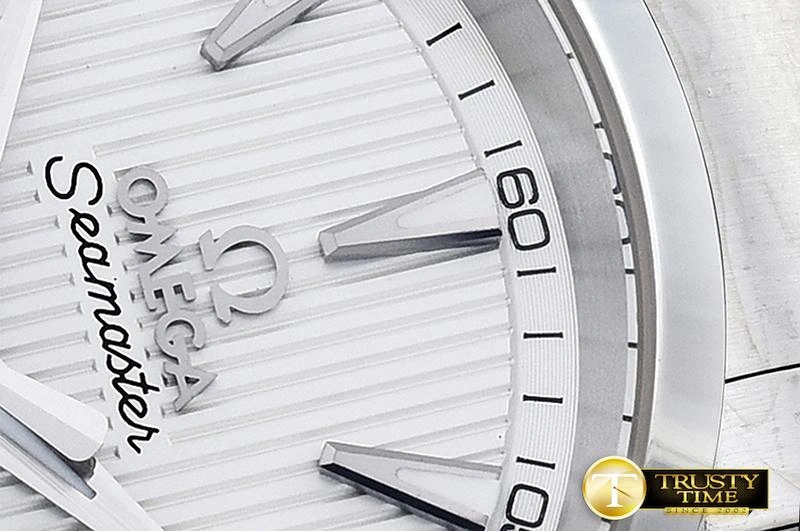 OMG0465I – Aqua Terra 38mm UrbanChic 303