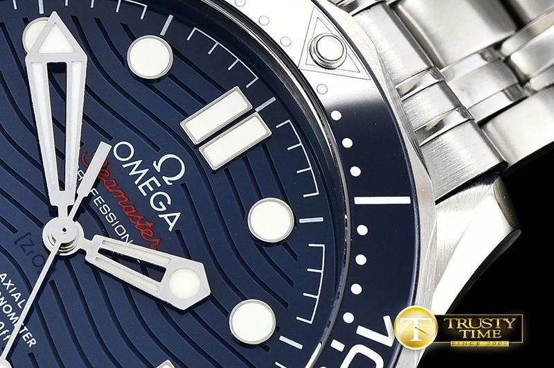 Versatile OMG0569 – Seamaster 300m 339