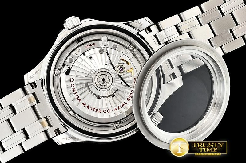 Versatile OMG0569 – Seamaster 300m 339