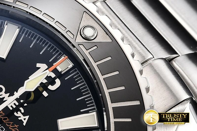 OMG0625A – Planet Ocean Chrono ModernLook 366