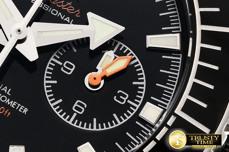 OMG0625A – Planet Ocean Chrono ModernLook 366