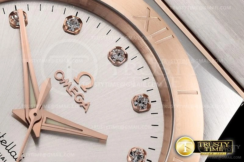 OMG0632A – Constellation Co-Axial 38mm Trendsetting 370