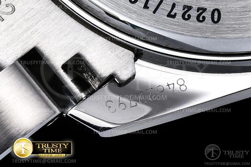 QuickDry OMG0654 – Planet Ocean 42mm 381