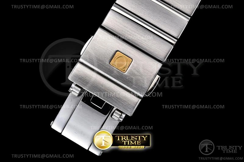OMG0661A – Constellation Co-Axial 38mm Effortless 383