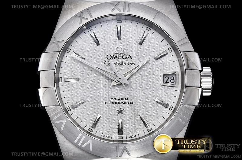 SunProtective OMG0661B – Constellation Co-Axial 38mm 384
