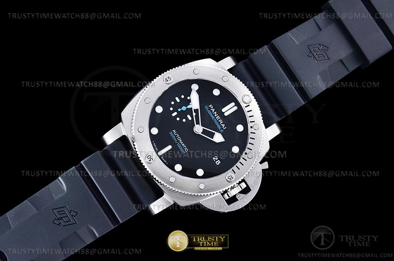 Modern PAM 1229 Submersible Quaranta 44mm SS RU Blk VSF P 397
