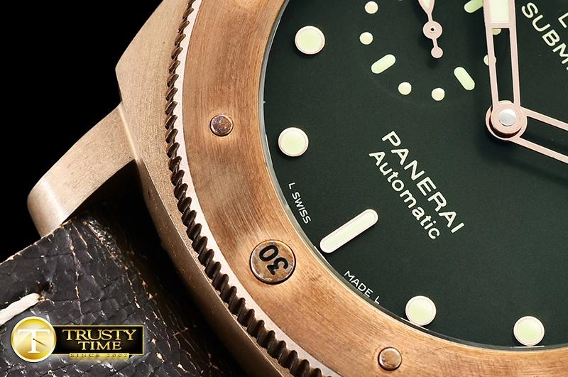 PN382NLE7 -PAM382N Bronzo Submersible Durable 409