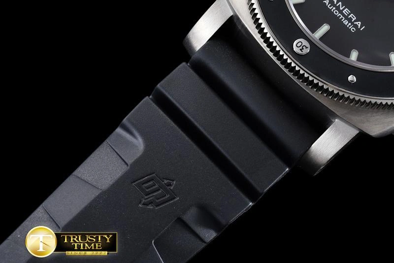 Refined PN389PRU1 – Pam389 P Submersible 401