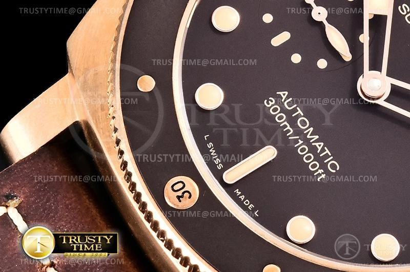 PN968LE – PAM 968 Submersible Sophisticated 426