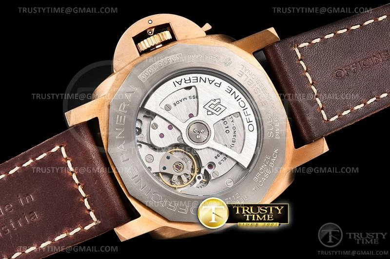 PN968LE – PAM 968 Submersible Sophisticated 426