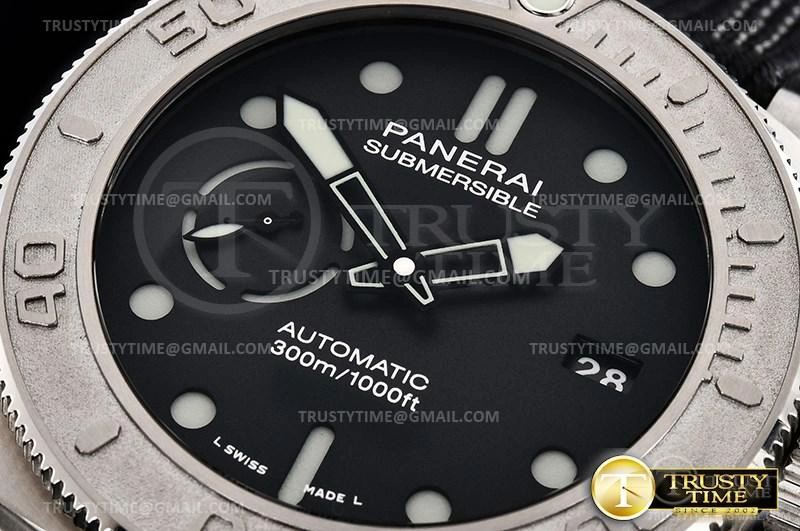 PN984NY – PAM984 Mike Horn Submersible Compact 427