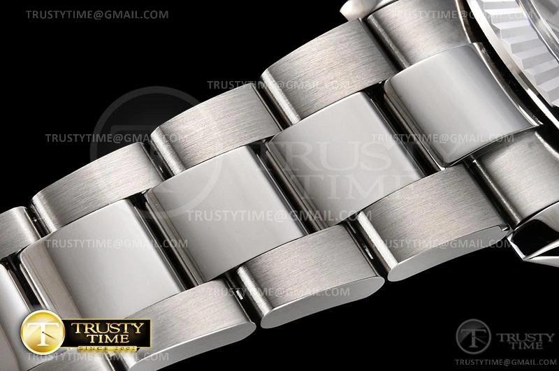 R2DJ0257C – DJ2 41mm GoAnywhere 661