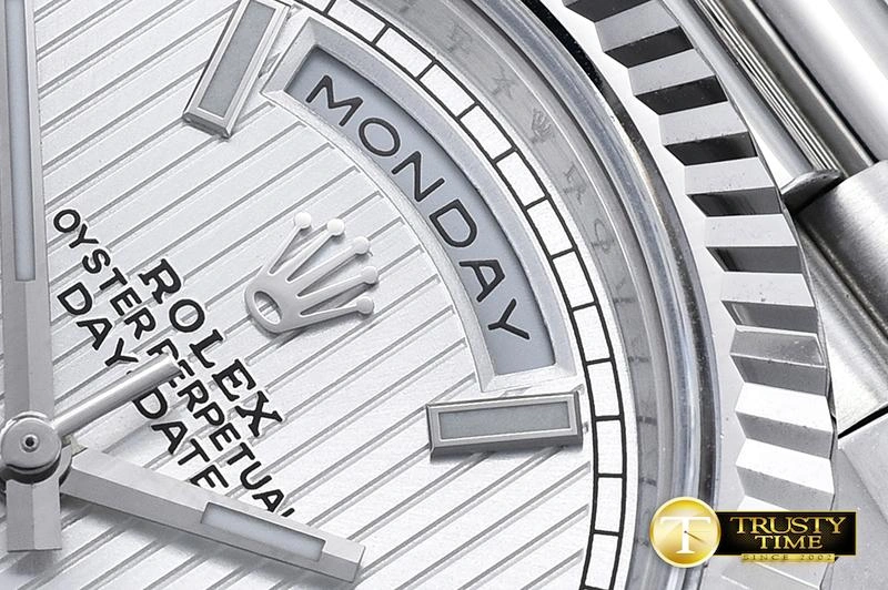 Fashionable RDD0202C – DayDate 40mm 667