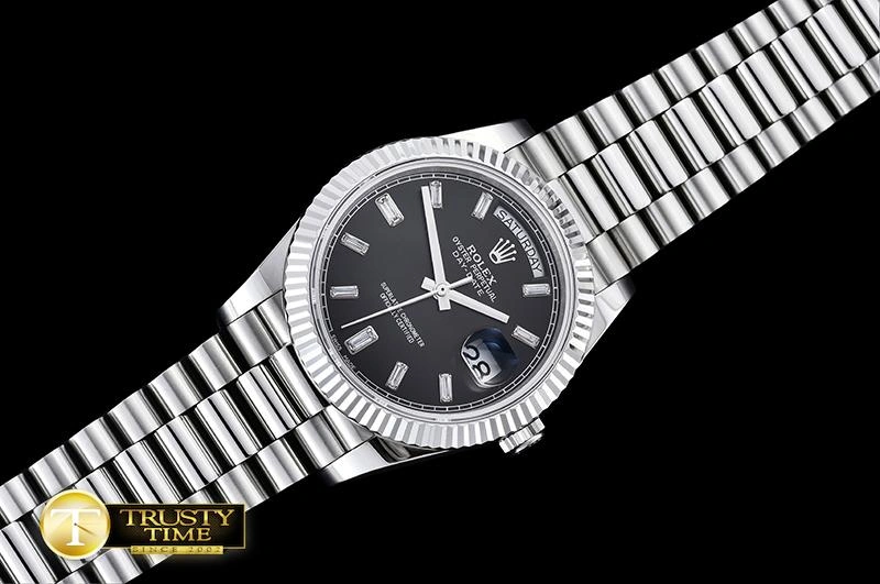 RDD0206B – DayDate Bright 672