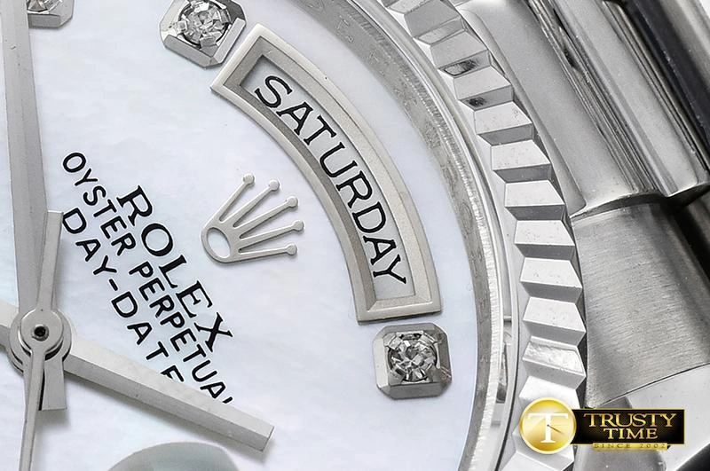 SoftTouch RDD0214A – DayDate 36mm 681