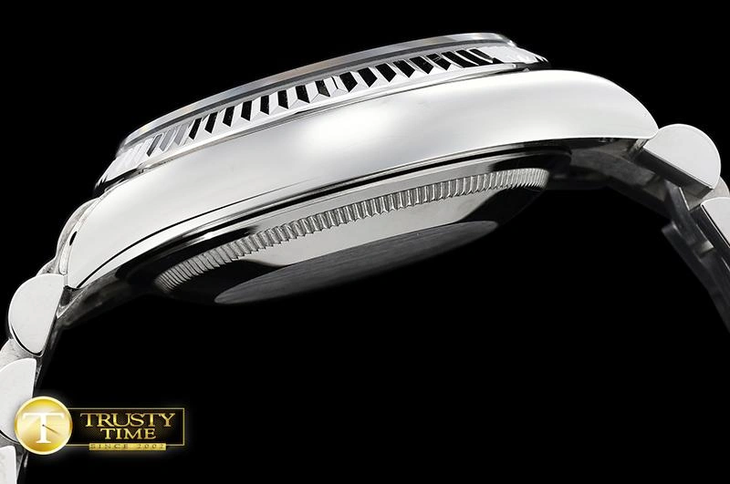SoftTouch RDD0214A – DayDate 36mm 681