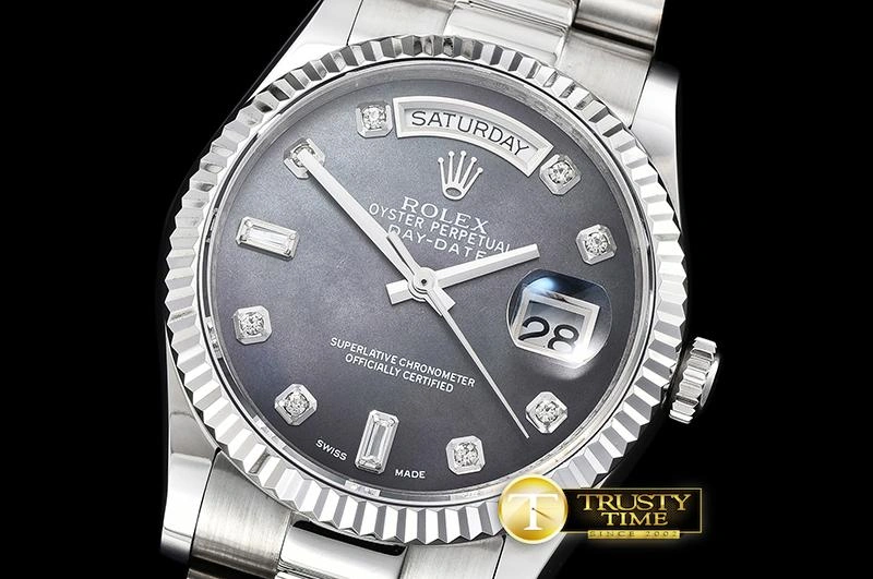 RDD0214B – DayDate 36mm GoAnywhere 682