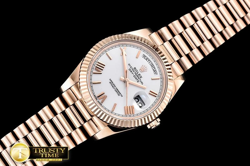 RDD0218A – DayDate 40mm Casual 690