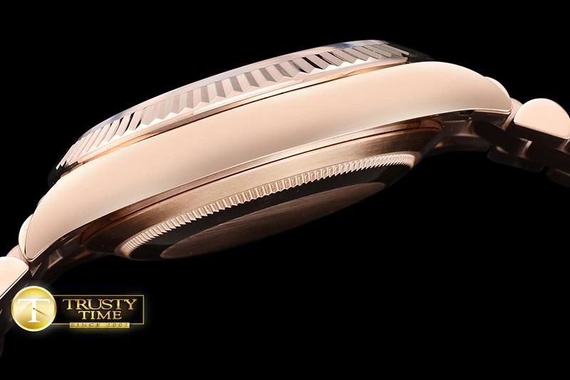 RDD0218A – DayDate 40mm Casual 690