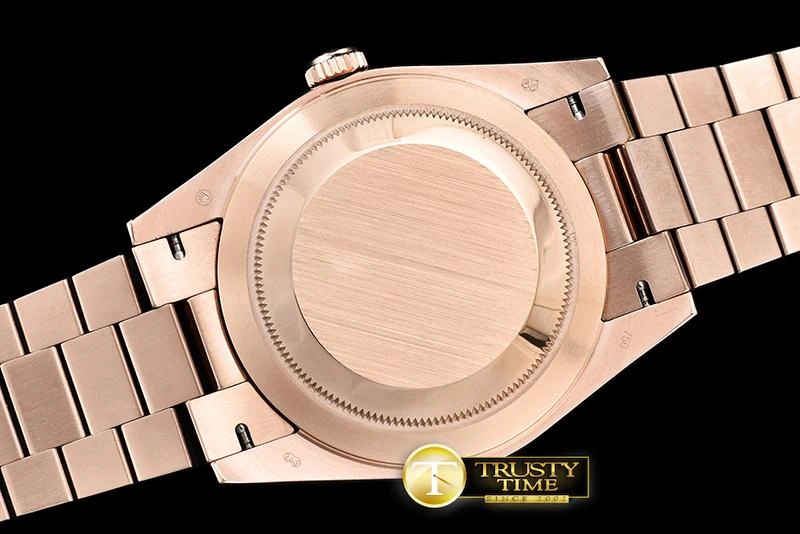 RDD0218A – DayDate 40mm Casual 690