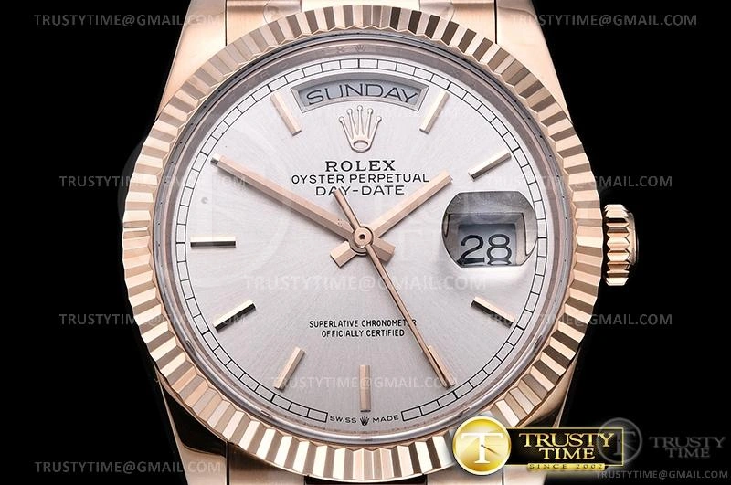 RDD0219E – DayDate 36mm RelaxedFit 695