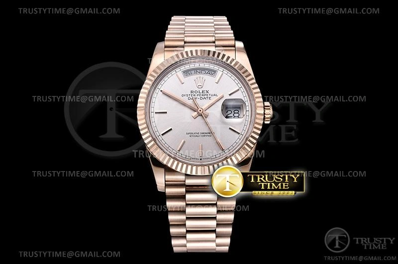 RDD0219E – DayDate 36mm RelaxedFit 695