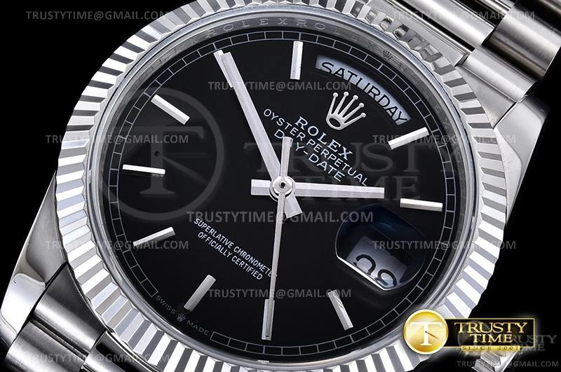 Versatile RDD0220H – DayDate 36mm 701