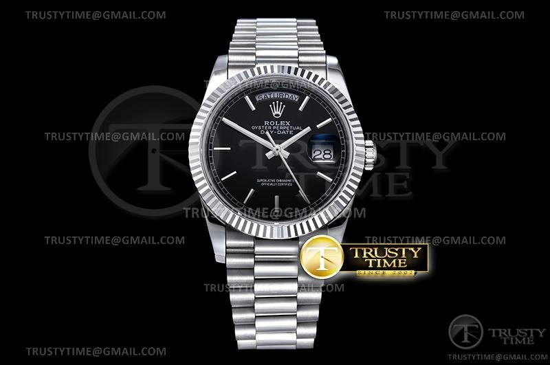 Versatile RDD0220H – DayDate 36mm 701