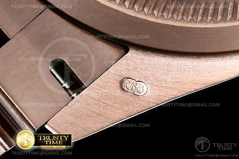 Compact RDD0223D – DayDate 36mm 704