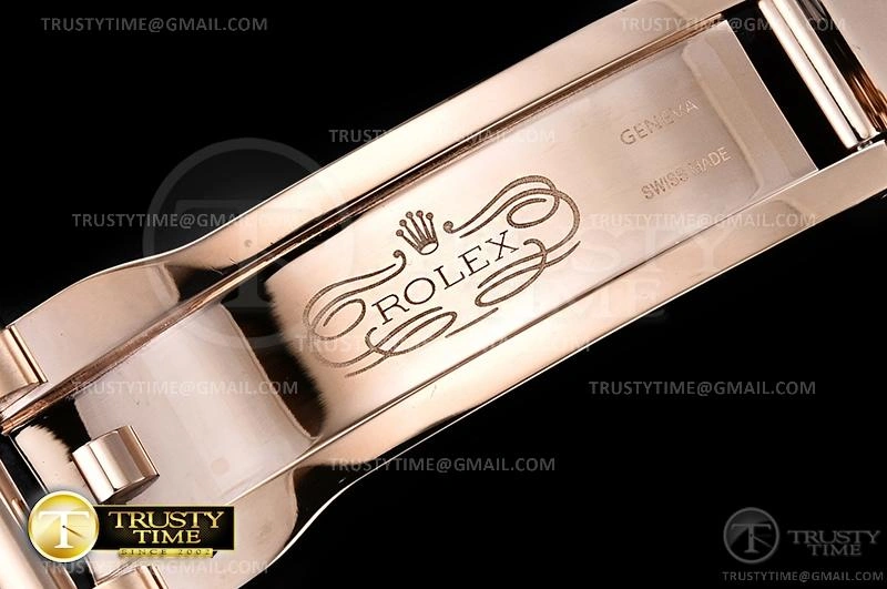 Compact RDD0223D – DayDate 36mm 704