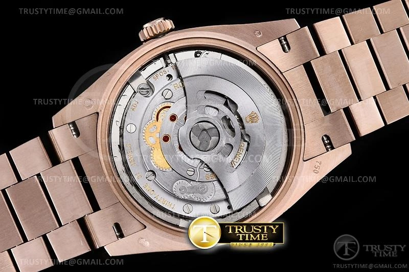 Compact RDD0223D – DayDate 36mm 704