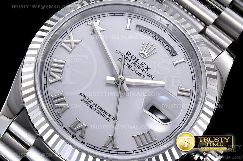 RDD0224F – DayDate 36mm Vibrant 705