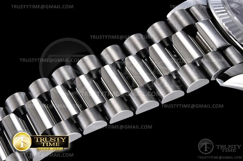Refined RDD0224H – DayDate 36mm 750