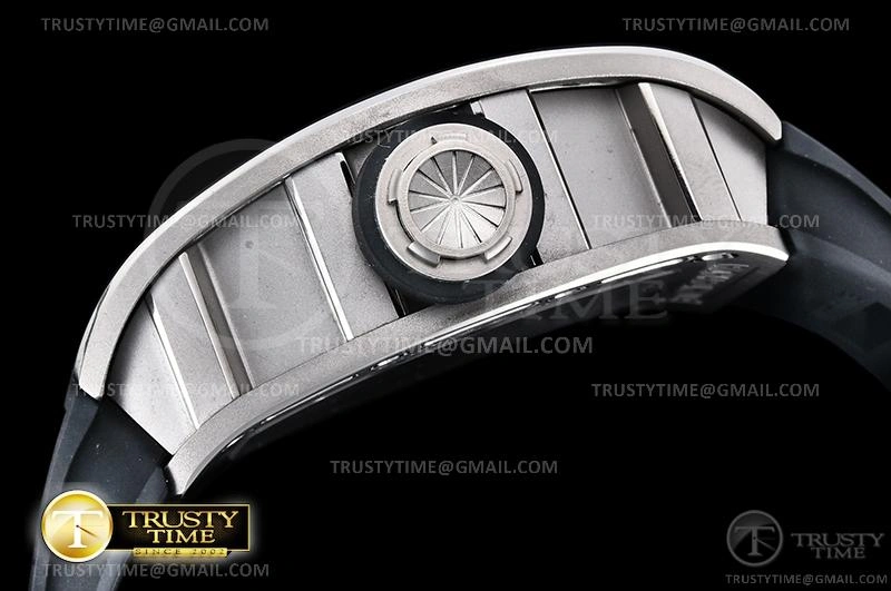 Flexible RM0185 – RM052 Skull Tourbillon 559