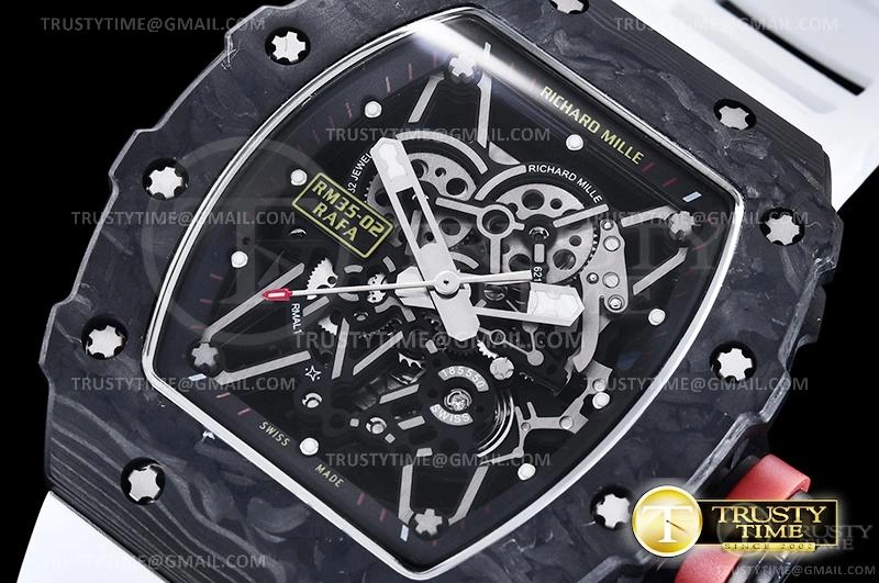 RM0186B – RM035-02 Rafael Nadal FashionForward 560