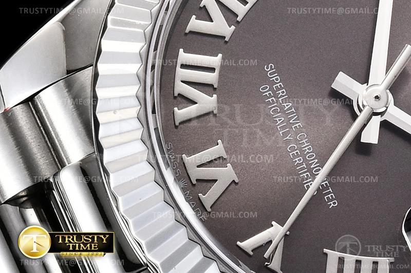 RMDJ0253E – DJ Midsize 31mm Sophisticated 825