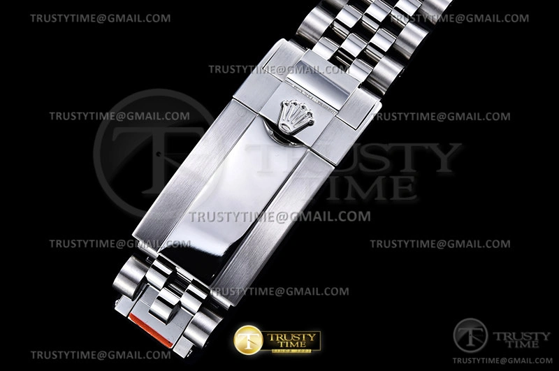 ROLGMT0211 – GMT II 126710 Jub 904L SS SS Blk VRF A3285 CHS MAX Vibrant 963
