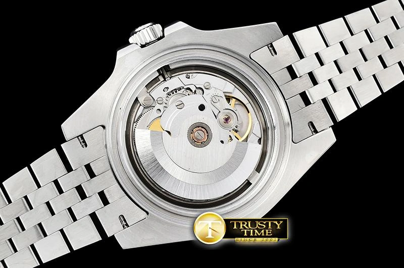 ROLGMT147B – GMT Master II Durable 979