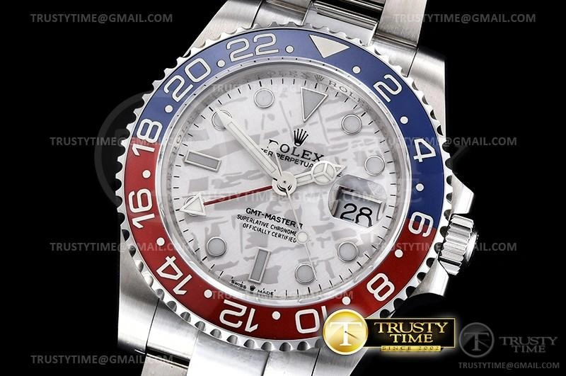 ROLGMT166 – GMT II Snug 977