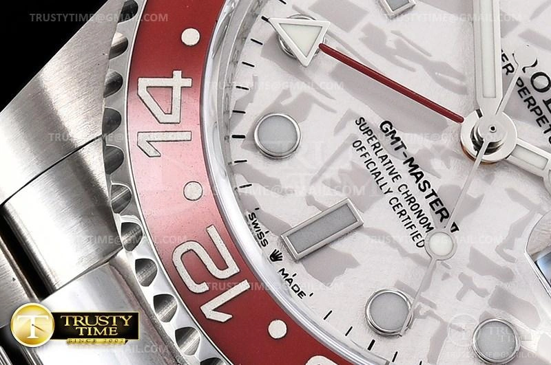 ROLGMT166 – GMT II Snug 977