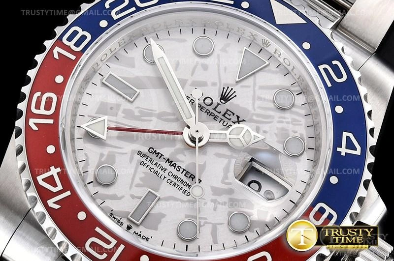 ROLGMT166 – GMT II Snug 977
