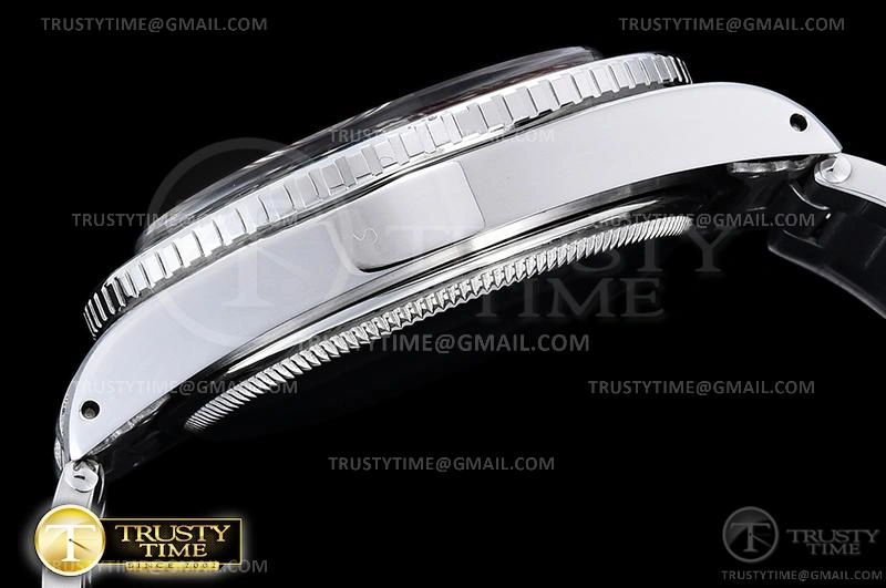 StreetReady ROLGMT186B – GMT 985