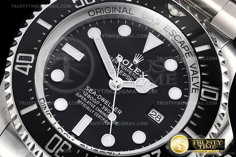 ROLSD0102 – Deep Sea Dweller Blk Supportive 1013