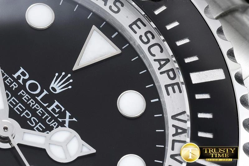 Comfortable ROLSD056A – Deep Sea Dweller 1005