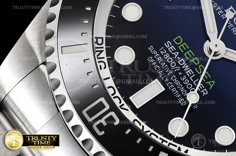ROLSD097A – Deep Sea Dweller Packable 1017