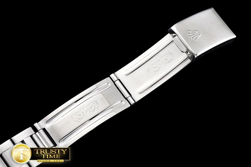 Resilient ROLSUB0186 – Vintage Sub Ref 6205 White A- 1026