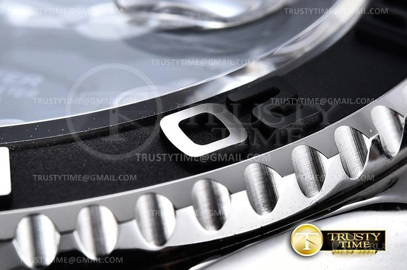 ROLYM179 – YachtMaster EyeCatching 1076