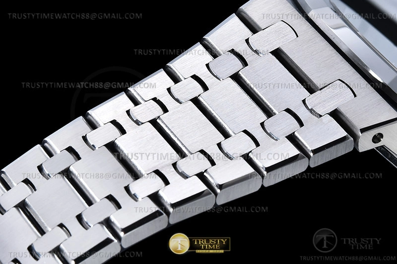 Royal Oak 15400 SS SS Black APSF V3 A Contemporary 105