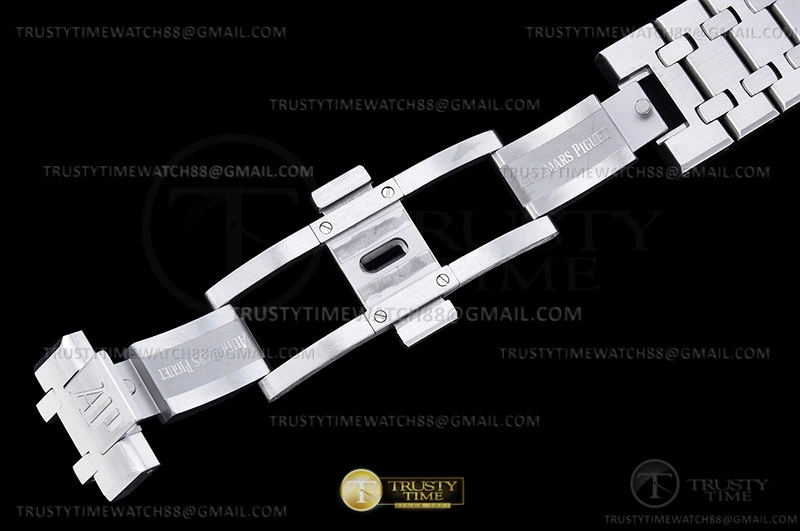 Unique Royal Oak 15400 SS SS White APSF V3 A 104