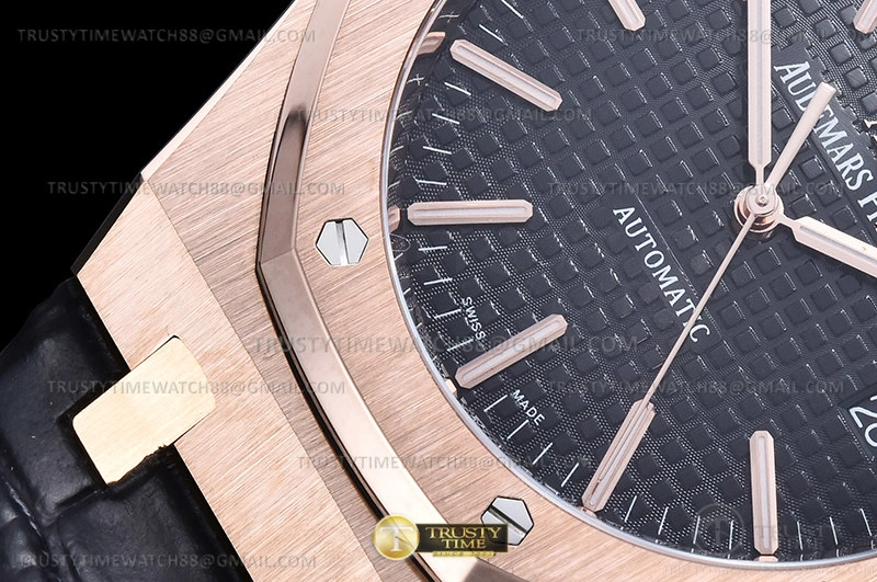 Royal Oak 15400 Weighted RG LE Black APSF A Contemporary 106